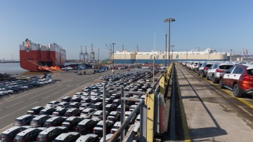 Nordhafen auf dem Autoterminal Bremerhaven