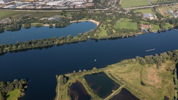 Dove-Elbe, Nebenarm der Elbe bei Hamburg