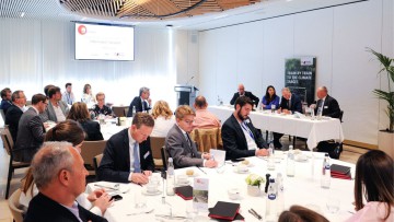 Lunch Debate mit MEP Sophia Kircher und Kombiverkehr im Europäischen Parlament in Brüssel.
