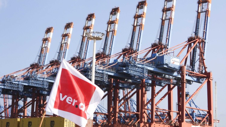 Verdi; Warnstreik; Tariflohn; Hafenarbeiter Hamburg