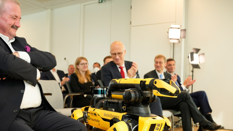 Fraunhofer Institut - neuer Standort im Harburger Hafen