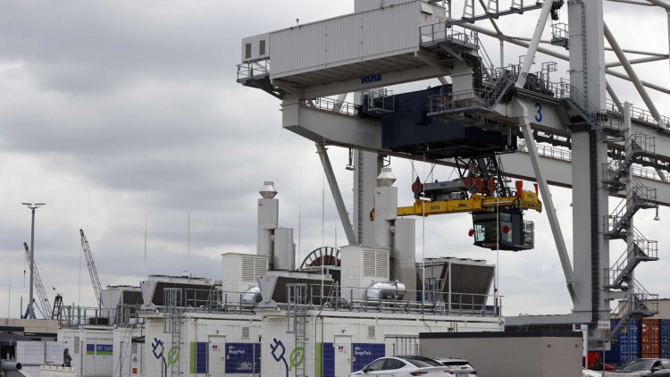 Duisburg Gateway Terminal (DGT)
