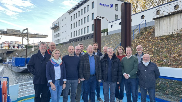 Treffen der Hafenkapitäne in Duisburg