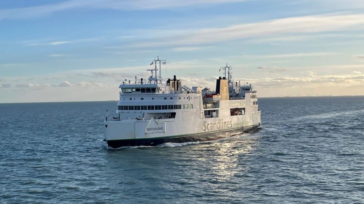 Hybridfähre von Scandlines
