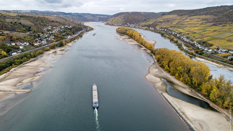 Nierdigwasser am Jungferngrund am Mittelrhein