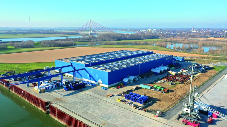 Schwerlast Terminal Niederrhein