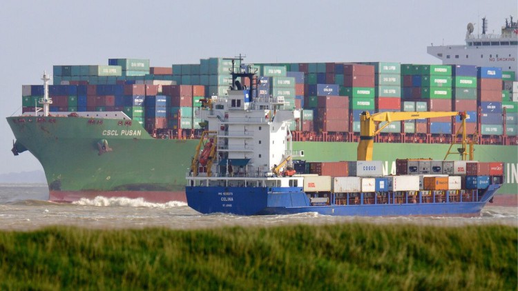 Mehr Tiefgang auf der Tideelbe