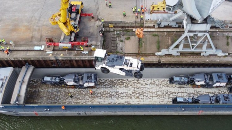 Zehnhoff Söns startet Schwergut-Shuttle mit BLG Logistics