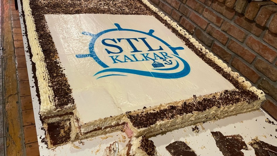 Kuchen mit Messelogo